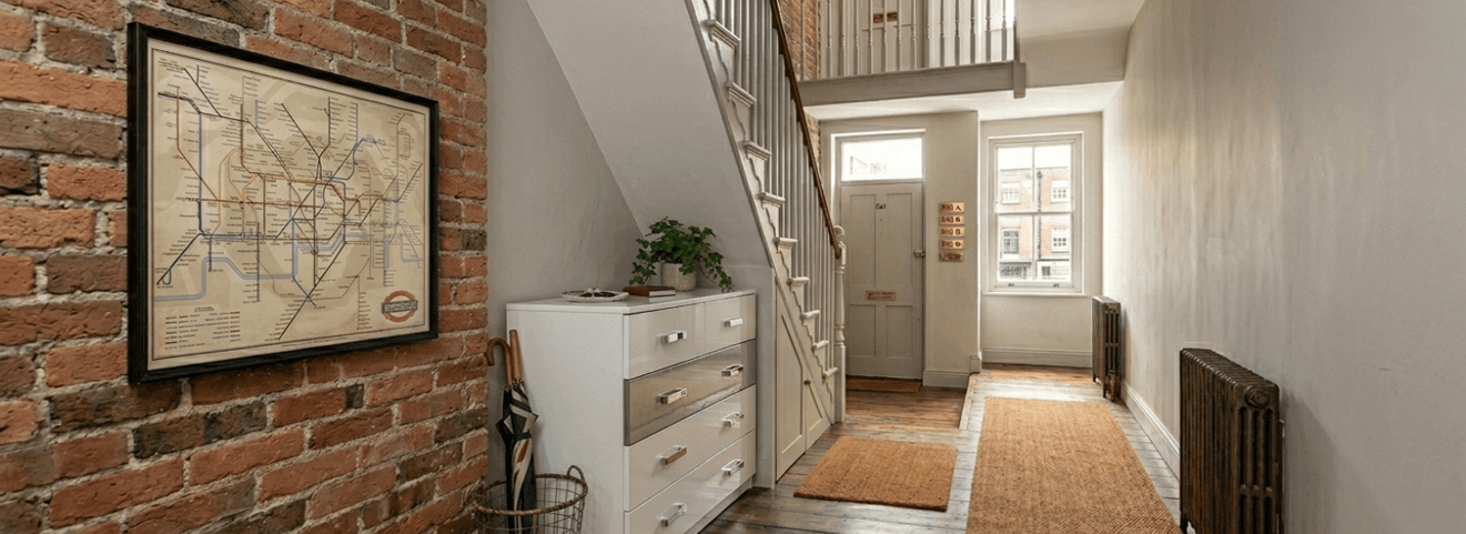 Best Chest of Drawers in London: Smart Storage Ideas for Modern Bedrooms