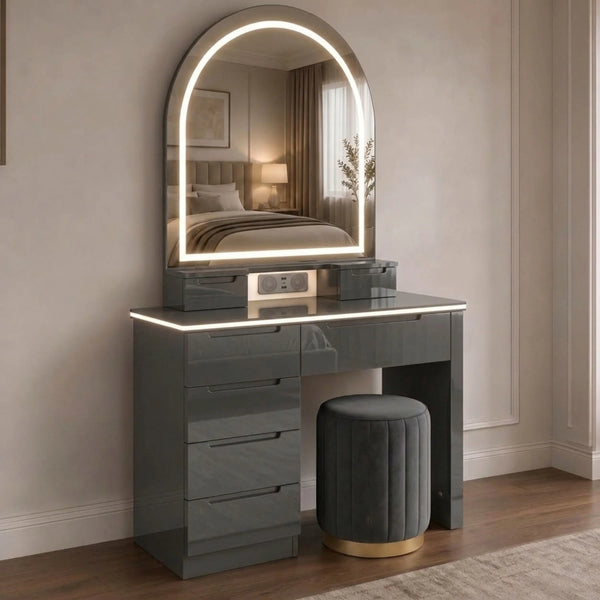 Prague Dressing Table