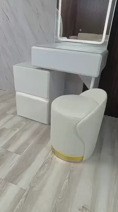 Product video thumbnail